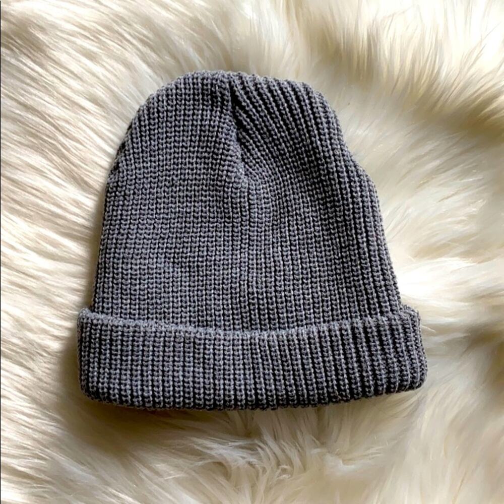 L. A. Hearts | Grey Knit Beanie
